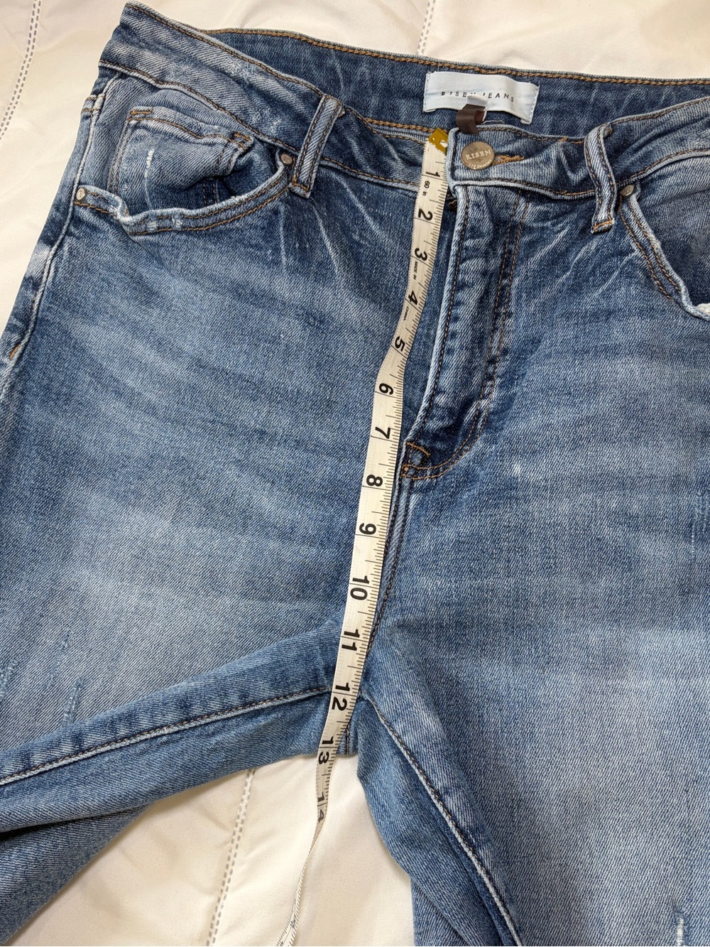 Risen Jeans distressed medium-washed denim pants with frayed raw hem size 13/31 - Picture 8 of 11